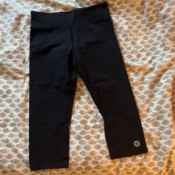 Tory Sport Black Cropped Leggings (M) - Picture 1 of 3